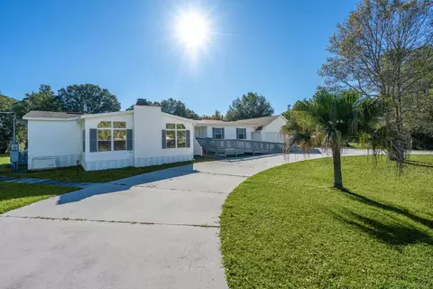 331 Circle Dr W, Saint Augustine, FL 32084 photo 4