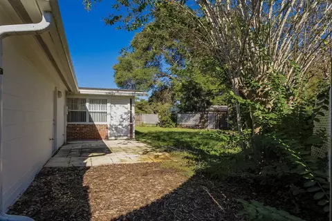 Exterior - 260 Trillo St, Saint Augustine, FL 32086 photo 9 of 22