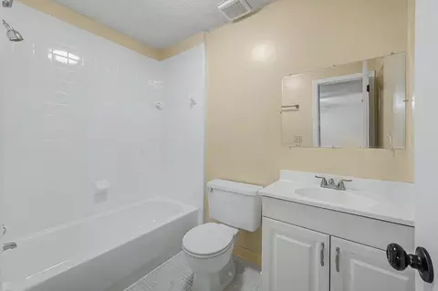 Bath - 112 B St, Saint Augustine, FL 32080 photo 2 of 2