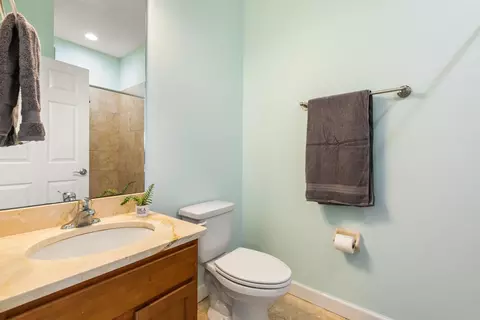 Bath - 654 Market St, Saint Augustine, FL 32095 photo 9 of 11