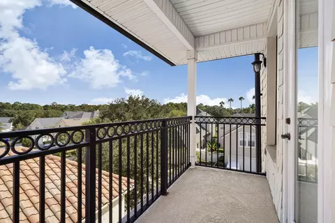 Exterior - 654 Market St, Saint Augustine, FL 32095 photo 7 of 15