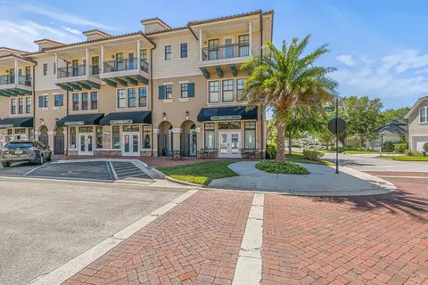 Exterior - 654 Market St, Saint Augustine, FL 32095 photo 3 of 15