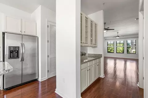 Entry Way - 654 Market St, Saint Augustine, FL 32095 photo 2 of 4