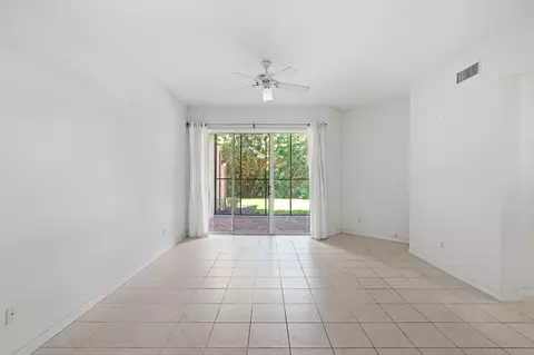 Living - 1154 Makarios Dr, Saint Augustine Beach, FL 32080 photo 1 of 3