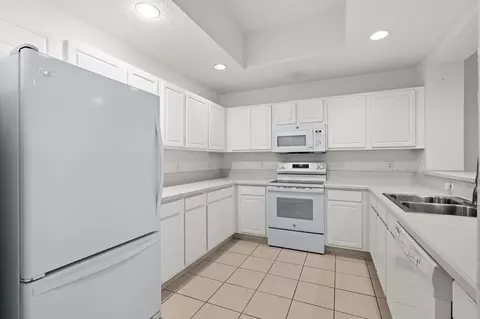 Kitchen - 1154 Makarios Dr, Saint Augustine Beach, FL 32080 photo 1 of 3