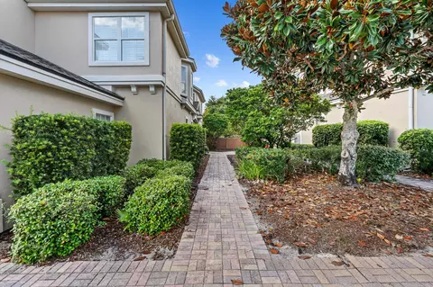 Exterior - 1154 Makarios Dr, Saint Augustine Beach, FL 32080 photo 1 of 10
