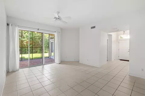 Living - 1154 Makarios Dr, Saint Augustine Beach, FL 32080 photo 2 of 3