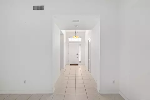Entry Way - 1154 Makarios Dr, Saint Augustine Beach, FL 32080 photo 1 of 3