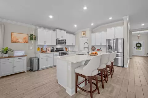 Kitchen - 647 Narvarez Ave, Saint Augustine, FL 32084 photo 2 of 11