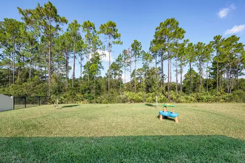 Exterior - 647 Narvarez Ave, Saint Augustine, FL 32084 photo 7 of 20