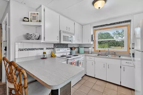 Kitchen - 125 Deltona Blvd, Saint Augustine, FL 32086 photo 2 of 5