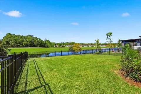 Exterior - 80 Bogey Pl, Bunnell, FL 32110 photo 7 of 9