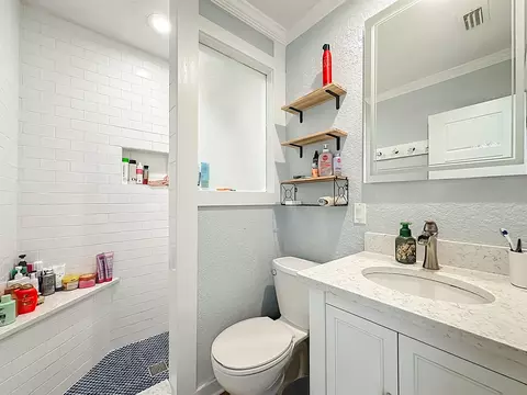 Bath - 18 Solano Ave, Saint Augustine, FL 32080 photo 1 of 3
