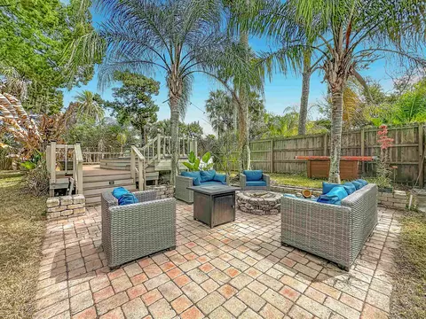 Exterior - 18 Solano Ave, Saint Augustine, FL 32080 photo 8 of 17