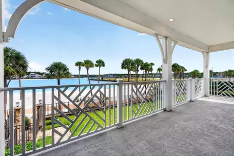 Exterior - 247 Rum Runner Way, Saint Johns, FL 32259 photo 3 of 9