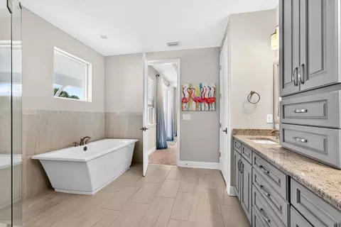 Bath - 247 Rum Runner Way, Saint Johns, FL 32259 photo 2 of 6