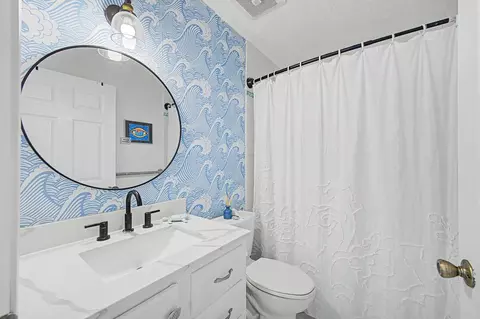 Bath - 242 Shamrock Rd, Saint Augustine, FL 32086 photo 3 of 3
