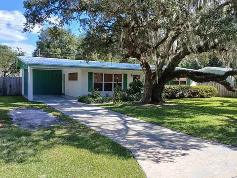 129 Crestwood Ave, Palatka, FL 32177