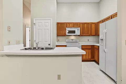 Kitchen - 4 Navarra Ct, Saint Augustine, FL 32086 photo 1 of 3