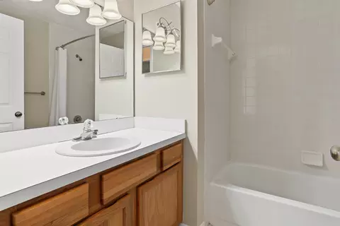 Bath - 4 Navarra Ct, Saint Augustine, FL 32086 photo 2 of 3