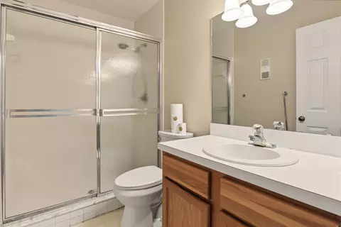Bath - 4 Navarra Ct, Saint Augustine, FL 32086 photo 1 of 3