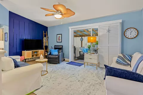 Living - 60 Kon Tiki Cir, Saint Augustine, FL 32080 photo 2 of 3