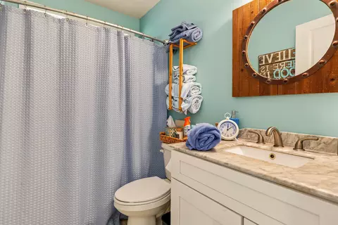 Bath - 60 Kon Tiki Cir, Saint Augustine, FL 32080 photo 4 of 6