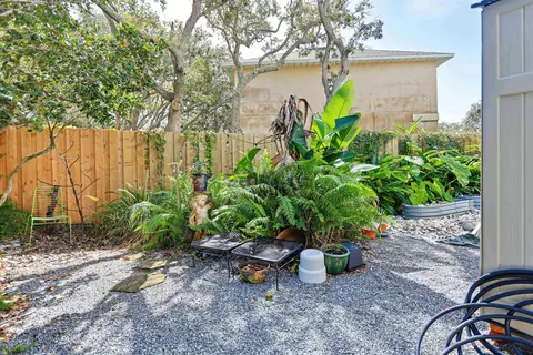 Exterior - 60 Kon Tiki Cir, Saint Augustine, FL 32080 photo 8 of 11
