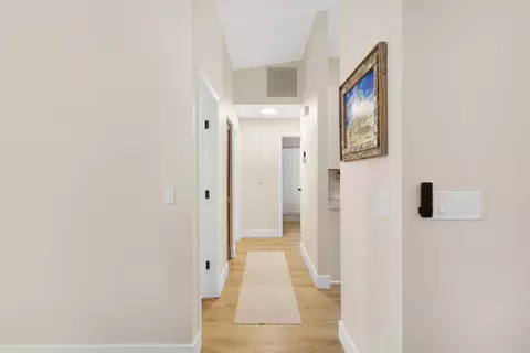 Entry Way - 113 Jasmine Rd, Saint Augustine, FL 32086 photo 2 of 4