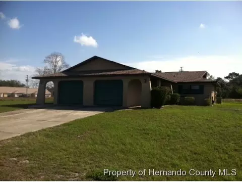 7247 Pond Cir, Spring Hill, FL 34606 photo 1
