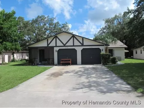 7456 Mead Dr, Spring Hill, FL 34608 photo 1