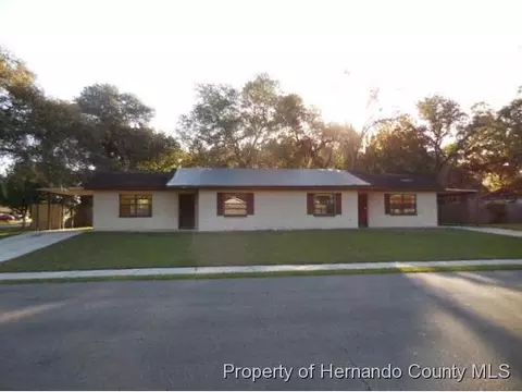 4032 Jason Rd, Spring Hill, FL 34608 photo 2