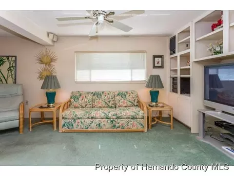 4361 Azora Rd, Spring Hill, FL 34608 photo 9