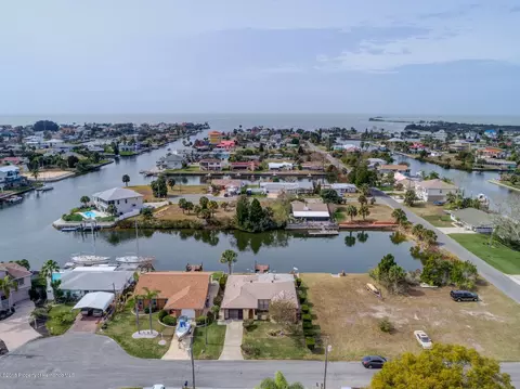4385 5th Isle, Hernando Beach, FL 34607 photo 3