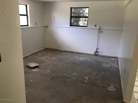 8011 Harding Ave, Spring Hill, FL 34609 photo 9
