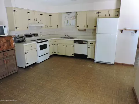 1271 Markham Ave, Spring Hill, FL 34606 photo 4