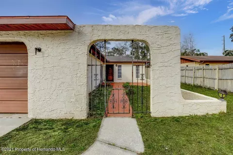 1301 Malone Ave, Spring Hill, FL 34606 photo 3