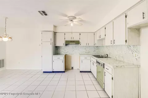 1301 Malone Ave, Spring Hill, FL 34606 photo 6