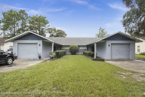 4281 Azora Rd, Spring Hill, FL 34608 photo 1