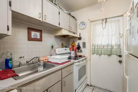 4305 Azora Rd, Spring Hill, FL 34608 photo 21