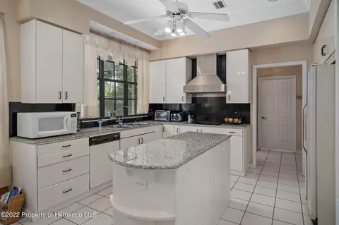 7257 Sylvan Glade, Weeki Wachee, FL 34607 photo 17