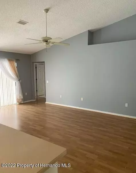 8416 Dora, Spring Hill, FL 34608 photo 3