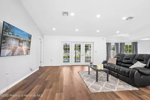 10325 Lacy, Spring Hill, FL 34608 photo 7