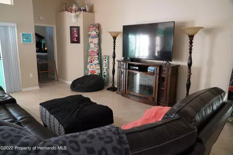 367 Barrington Ct, Spring Hill, FL 34609 photo 39
