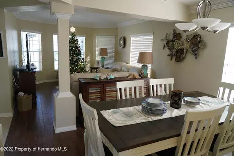 367 Barrington Ct, Spring Hill, FL 34609 photo 17