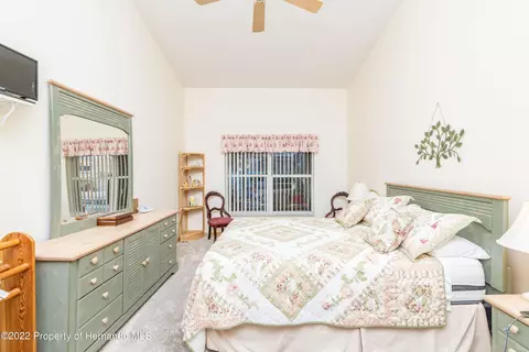 5059 Breakwater, Spring Hill, FL 34607 photo 13
