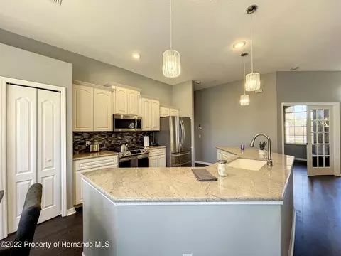 2445 Evenglow, Spring Hill, FL 34609 photo 16