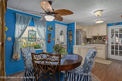6421 Theresa, Weeki Wachee, FL 34607 photo 9