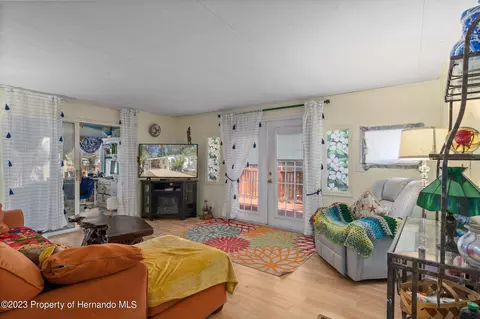 6421 Theresa, Weeki Wachee, FL 34607 photo 5