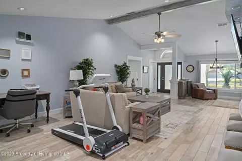8191 Floral, Weeki Wachee, FL 34607 photo 11